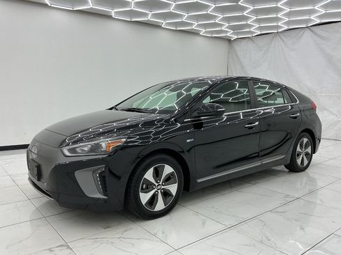 Used 2019 Hyundai Ioniq Limited FWD image 6