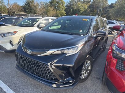 Used 2021 Toyota Sienna XSE