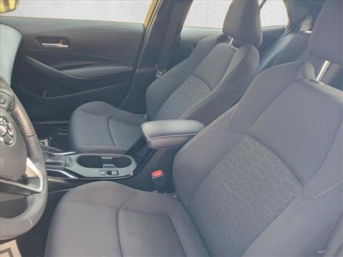 Used 2024 Toyota Corolla SE image 30