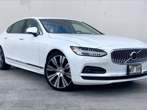 Used 2022 Volvo S90 B6 Inscription w/ Advanced Package image 22