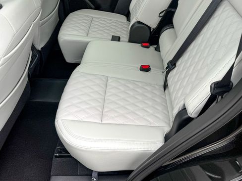 New 2025 Mitsubishi Outlander SEL AWD/4WD image 20