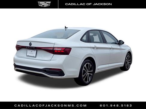 Used 2025 Volkswagen Jetta Sport FWD image 5