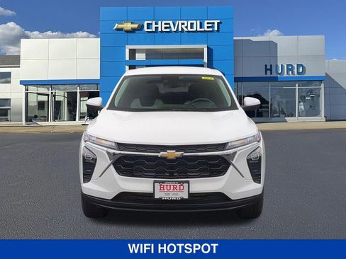New 2026 Chevrolet Trax LS FWD image 10
