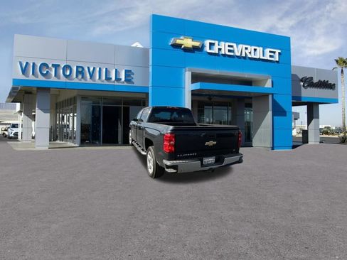 Used 2018 Chevrolet Silverado 1500 LT w/ Texas Edition RWD image 8