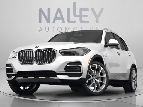 Used 2023 BMW X5 xDrive45e w/ Executive Package AWD/4WD image 10