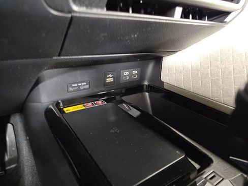 New 2026 Toyota Camry XLE AWD/4WD image 26