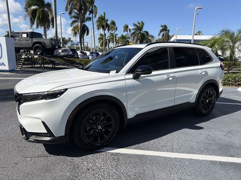 Certified 2024 Honda CR-V Sport-L image 4