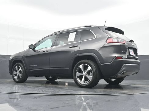 Used 2021 Jeep Cherokee Limited AWD/4WD image 19