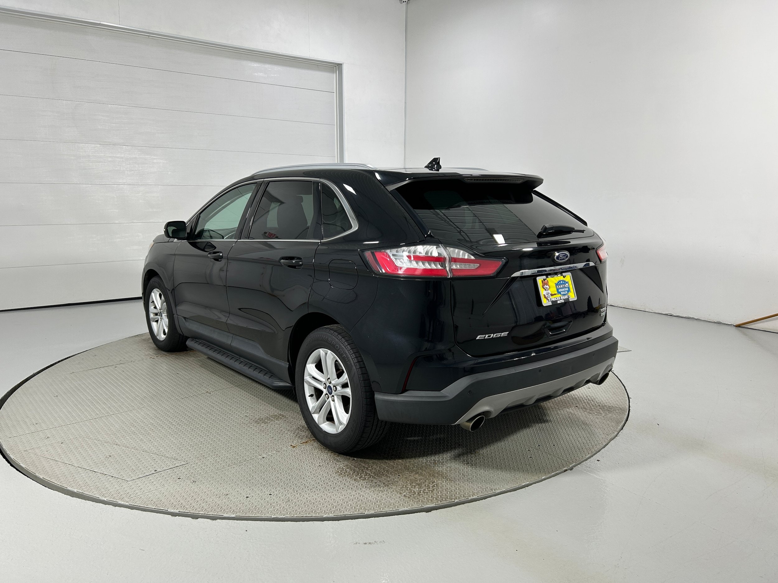 Used 2020 Ford Edge SEL w/ Cold Weather Package AWD/4WD image 23