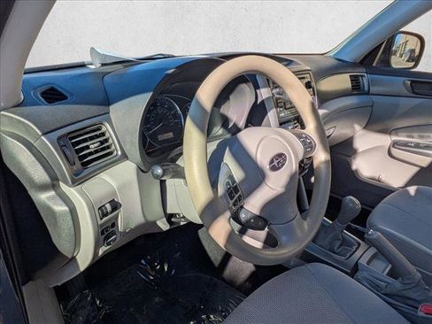 Used 2013 Subaru Forester 2.5X image 10