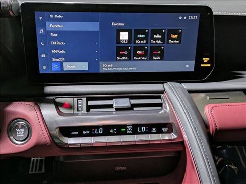 Used 2025 Lexus LC 500 Convertible image 15