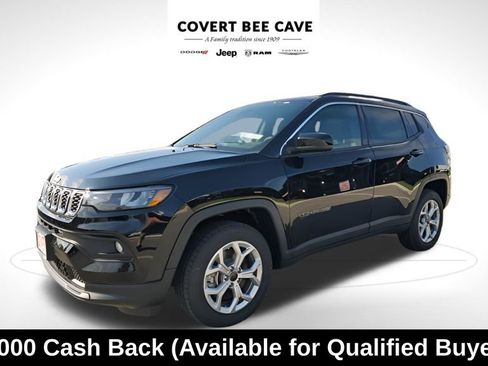 New 2026 Jeep Compass Latitude image 3