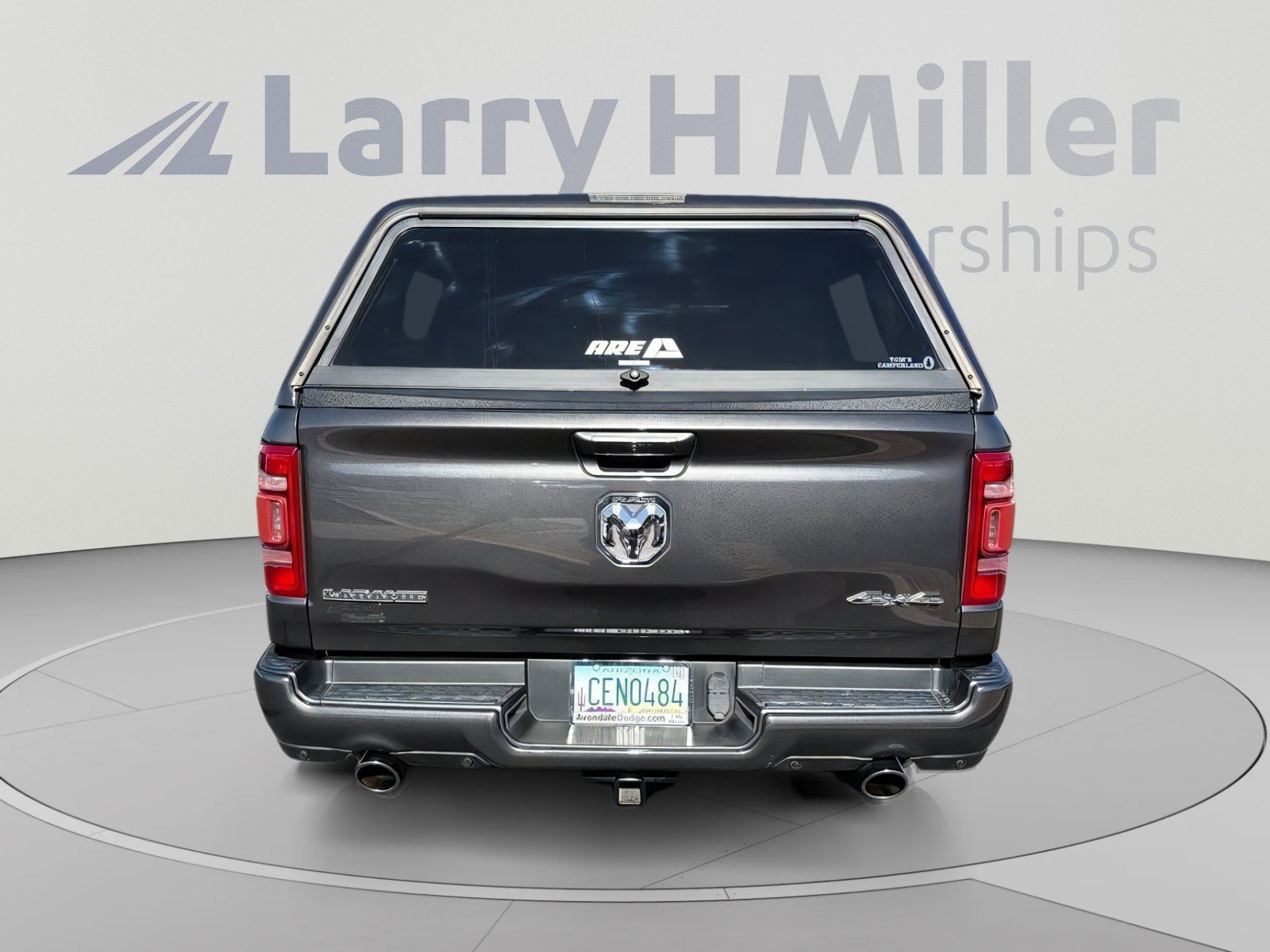 Used 2022 RAM 1500 Laramie w/ Sport Appearance Package AWD/4WD image 5