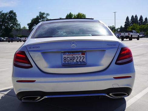 Used 2019 Mercedes-Benz E 450 4MATIC Sedan image 11