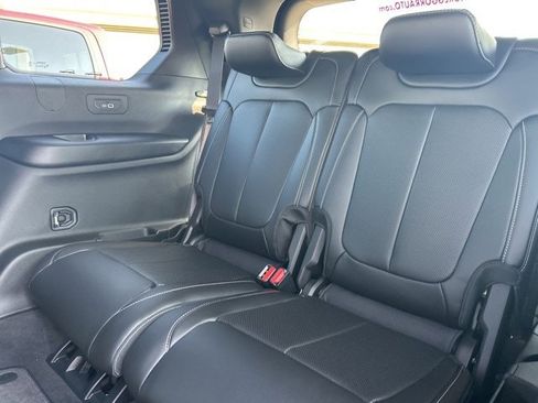 New 2025 Jeep Grand Cherokee L Limited w/ Luxury Tech Group II image 43