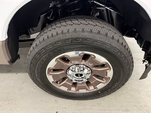 New 2026 Ford F250 4x4 Crew Cab Super Duty image 5