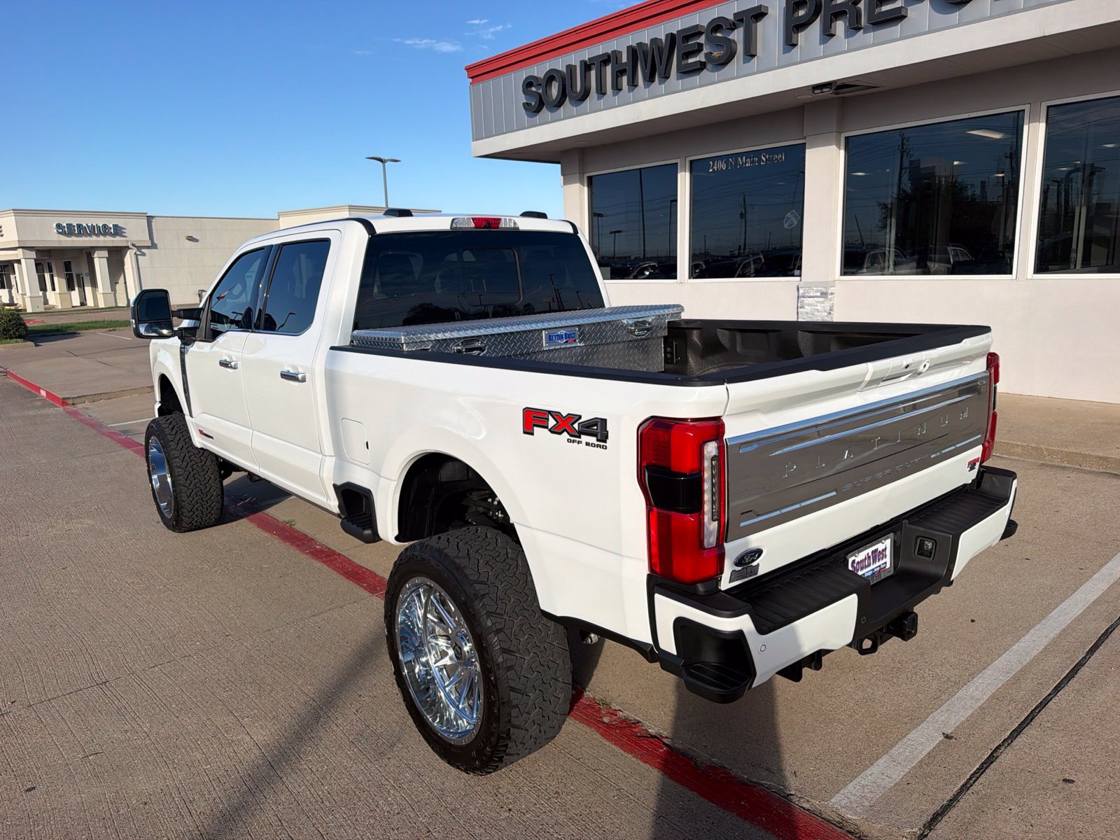 Used 2026 Ford F250 Platinum w/ Platinum Plus Package AWD/4WD image 7