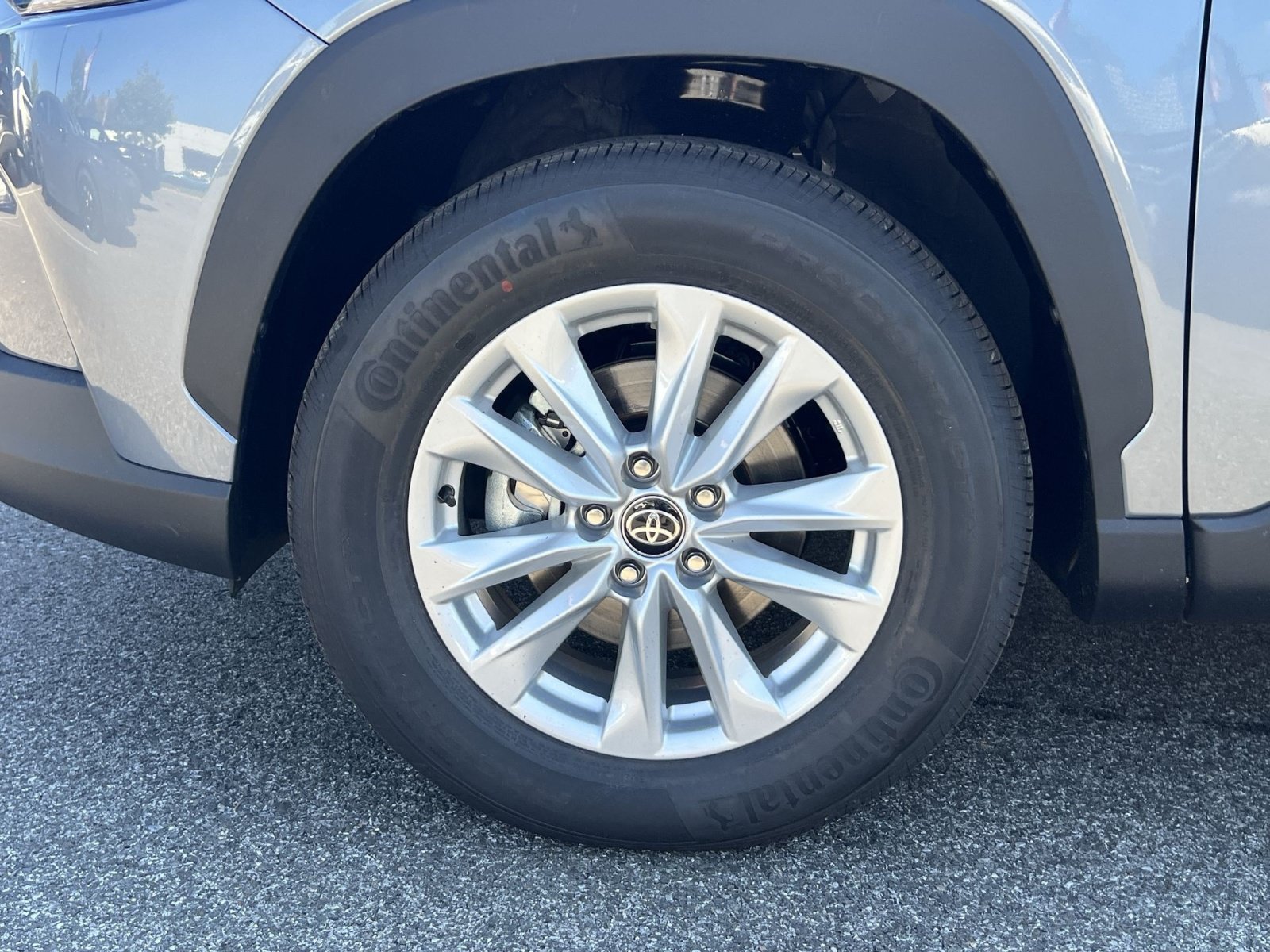 New 2026 Toyota Corolla Cross LE AWD/4WD image 5