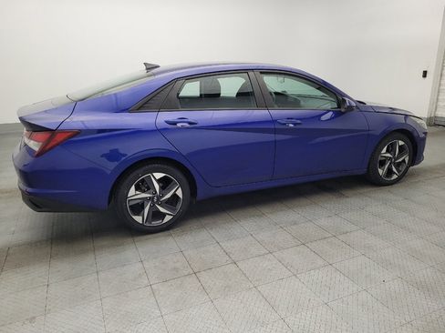 Used 2023 Hyundai Elantra SEL w/ Convenience Package FWD image 10