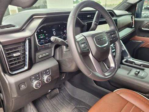Used 2024 GMC Sierra 2500 Denali Ultimate AWD/4WD image 24