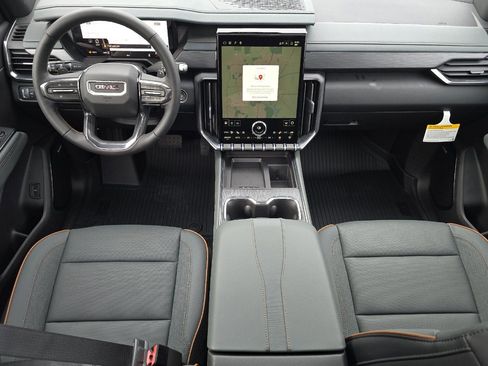 New 2026 GMC Acadia AT4 w/ Luxury Package image 11