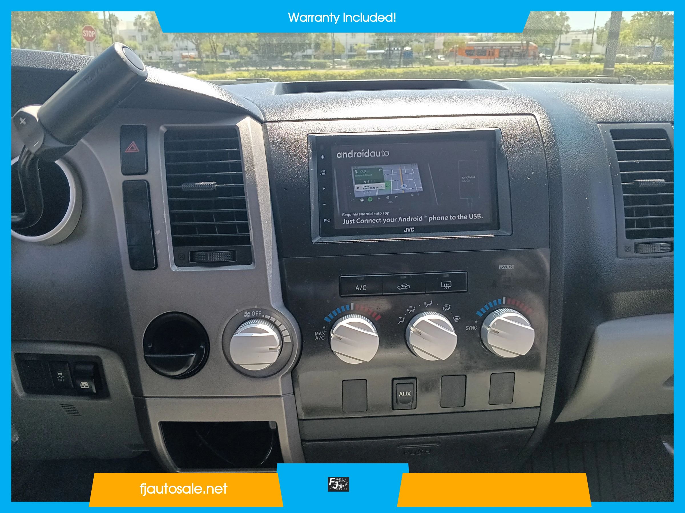 Used 2011 Toyota Tundra 2WD CrewMax w/ Tow Pkg image 15