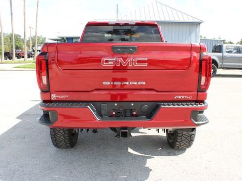 Used 2022 GMC Sierra 2500 AT4 w/ AT4 Premium Plus Package image 9