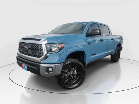Used 2019 Toyota Tundra SR5 w/ SR5 Upgrade Package image 1