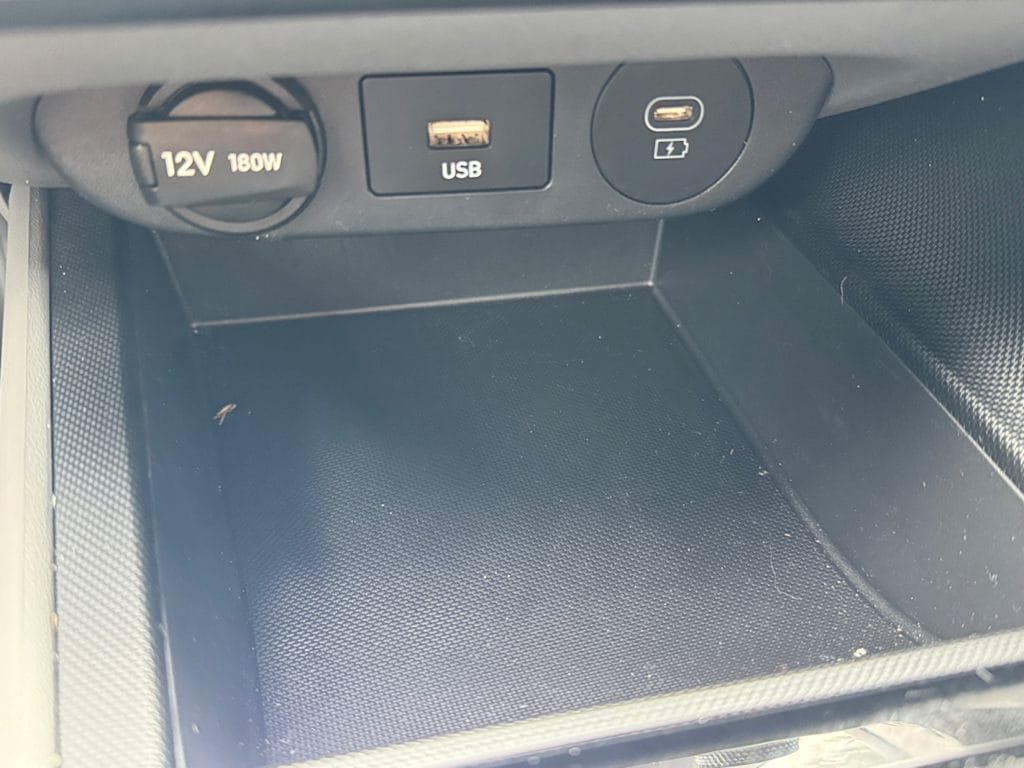 Used 2024 Hyundai Elantra Blue FWD image 27