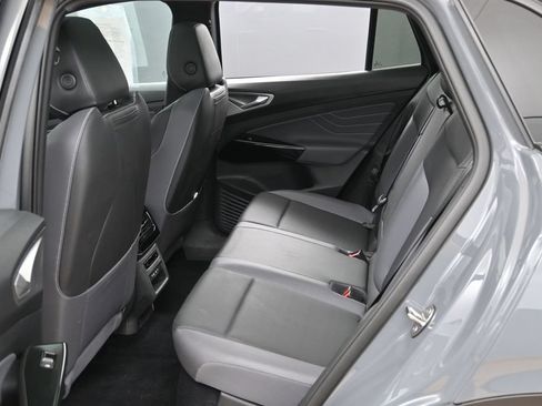 Used 2023 Volkswagen ID.4 Pro S Plus AWD/4WD image 22