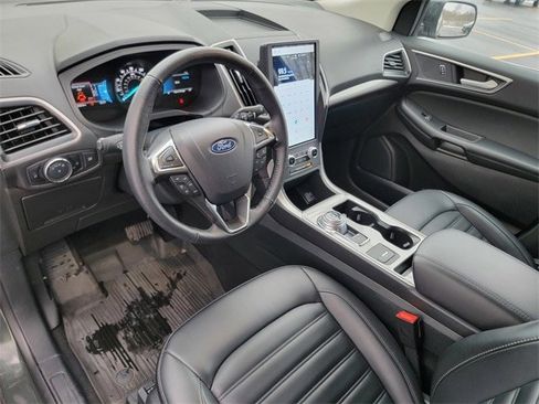 Certified 2024 Ford Edge SEL image 19