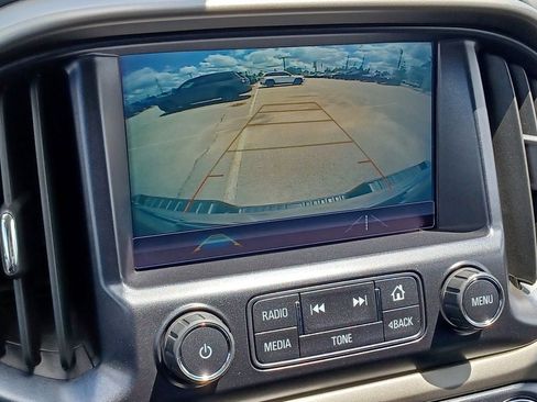 Used 2018 Chevrolet Colorado Z71 AWD/4WD image 20