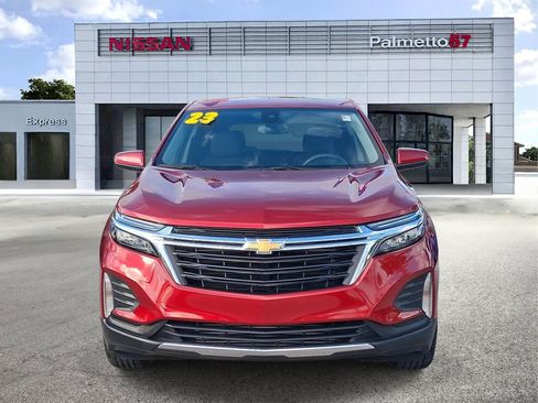 Used 2023 Chevrolet Equinox LT FWD image 2
