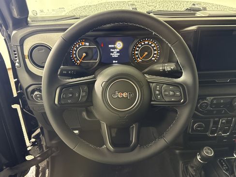 New 2026 Jeep Gladiator Sport image 16