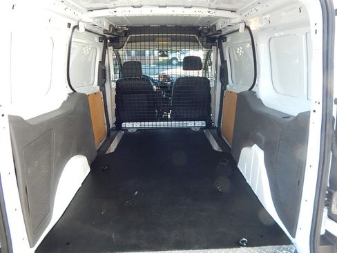 Used 2020 Ford Transit Connect XL image 3