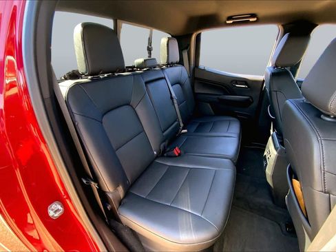 Certified 2025 GMC Canyon Elevation w/ Convenience Package AWD/4WD image 20