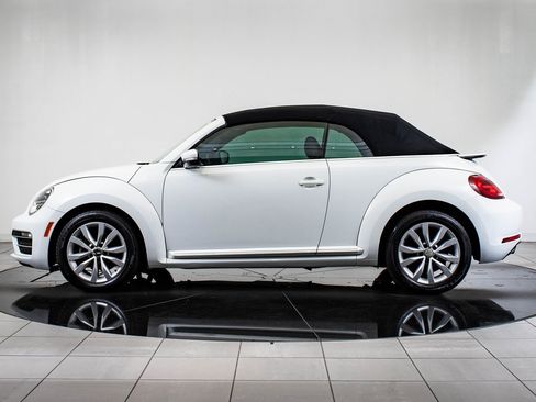 Used 2017 Volkswagen Beetle 1.8T S image 13