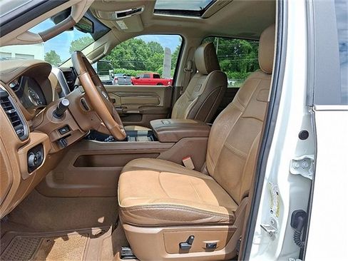 Used 2022 RAM 2500 Limited image 10