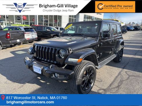 Used 2021 Jeep Wrangler Unlimited Sahara image 1