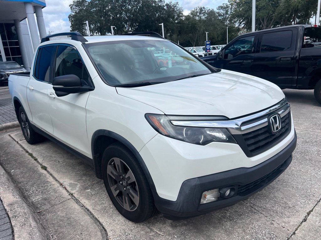 Used 2017 Honda Ridgeline RTL-T image 3
