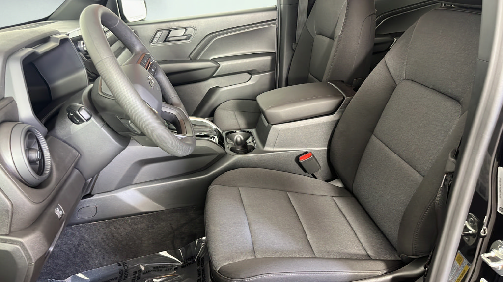 New 2026 Chevrolet Colorado Trail Boss AWD/4WD image 15