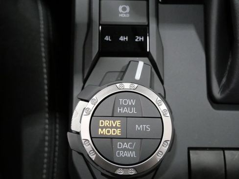 Used 2025 Toyota Tacoma TRD Off-Road AWD/4WD image 20