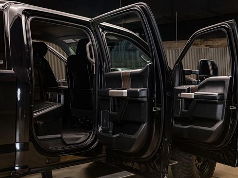 Used 2020 Ford F250 Lariat image 30