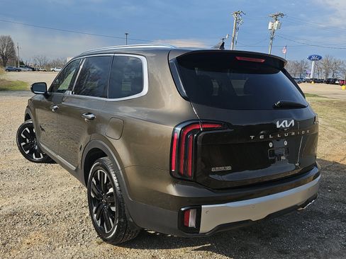 Used 2023 Kia Telluride SX X-Pro image 6