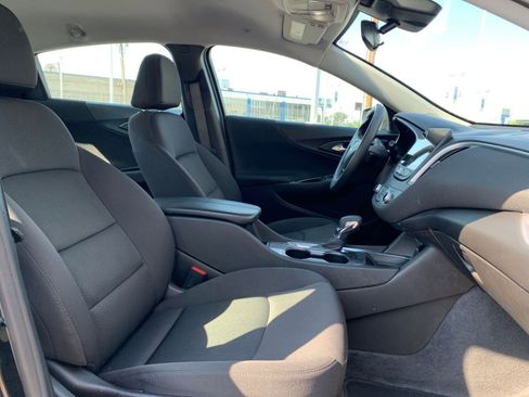 Used 2024 Chevrolet Malibu LT image 36