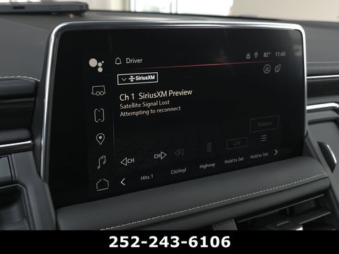 Used 2024 GMC Yukon SLT w/ SLT Luxury Package AWD/4WD image 18