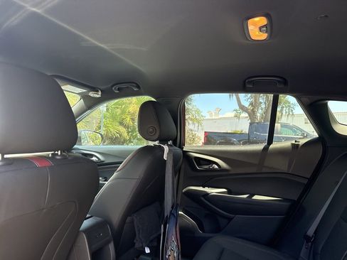 Used 2024 Chevrolet Trax RS w/ Driver Confidence Package FWD image 9