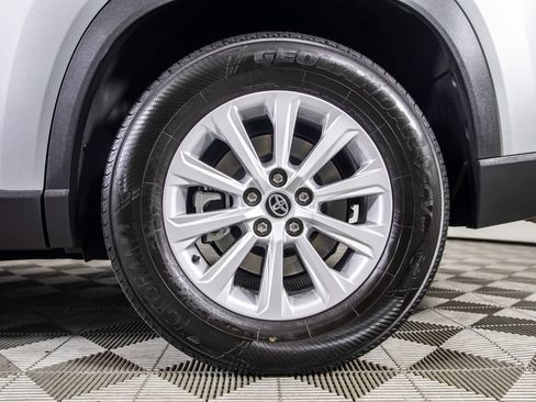 Used 2025 Toyota Grand Highlander FWD image 51