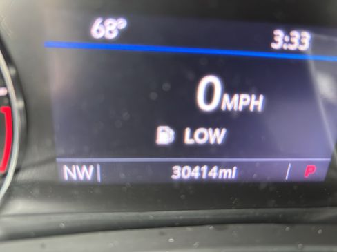 Used 2023 Buick Envision Preferred image 6