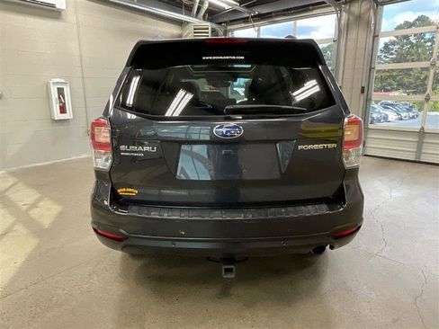 Used 2018 Subaru Forester 2.5i Limited image 4